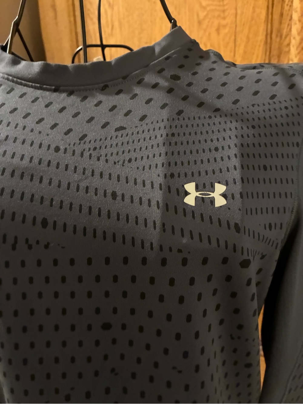 Under Armour Women’s Charcoal Black Dot-Print Long Sleeve Cold Gear
